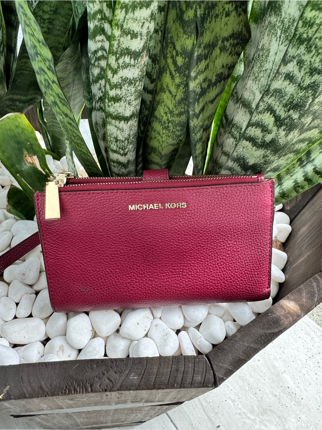 Michael Kors Jet Set Travel Double Zip Wristlet Wallet Burgundy Pebbled Leather